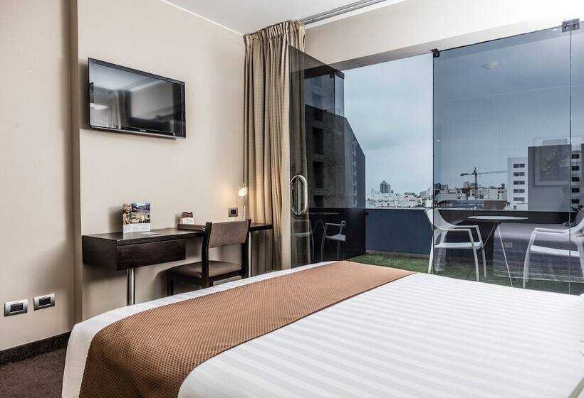 Отель Del Pilar Miraflores