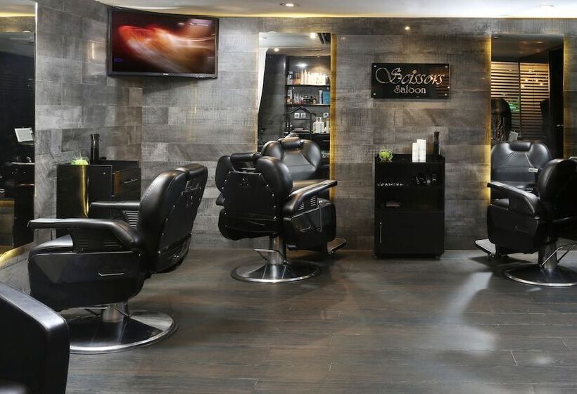 هتل Four Points By Sheraton Lahore