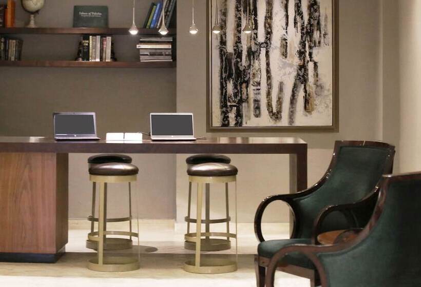 בית מלון כפרי Four Points By Sheraton Lahore