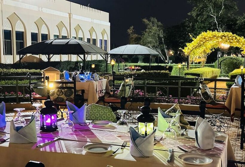 هتل Golden Tulip Nizwa