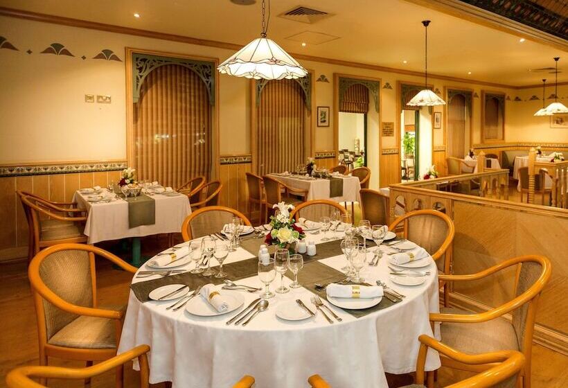 هتل Golden Tulip Nizwa