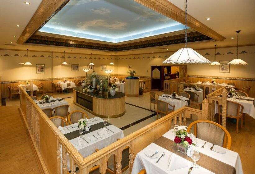 هتل Golden Tulip Nizwa