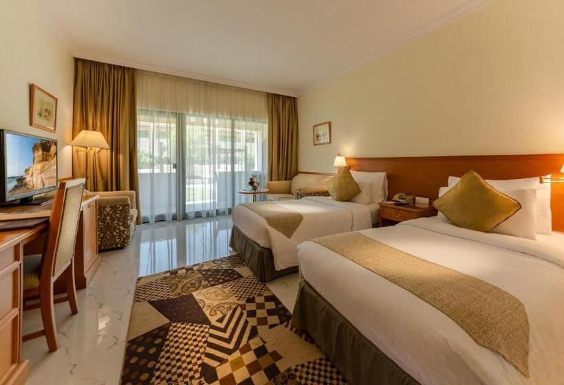 هتل Golden Tulip Nizwa