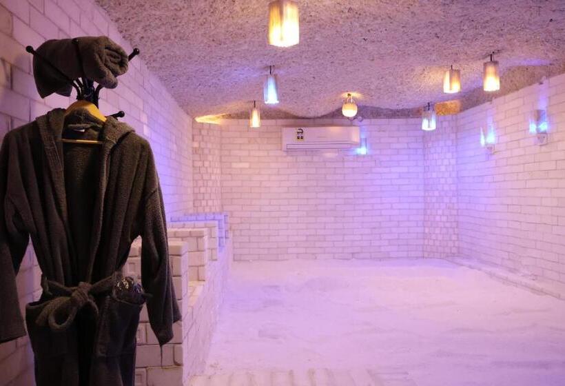 هتل Golden Tulip Nizwa