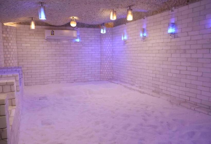 هتل Golden Tulip Nizwa