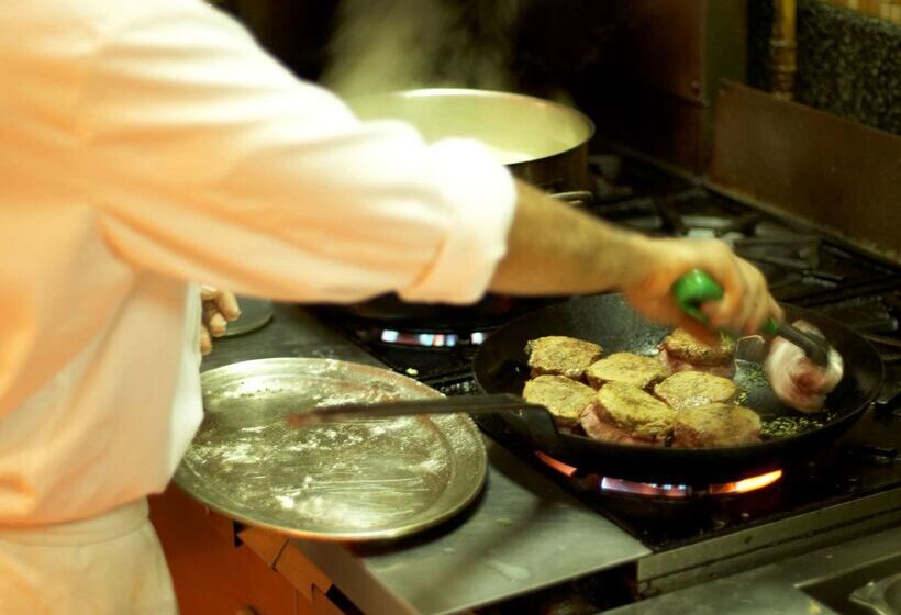 هتل Grand Hyatt Muscat