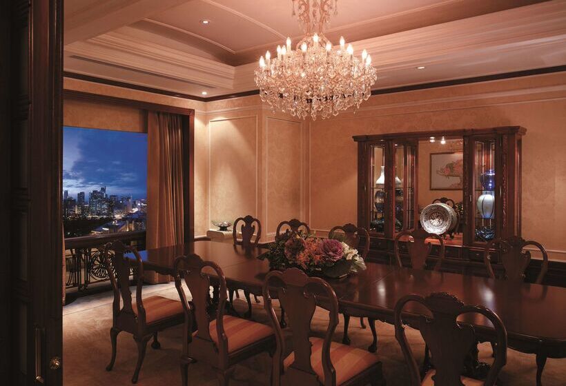 هتل Makati Shangri La, Manila