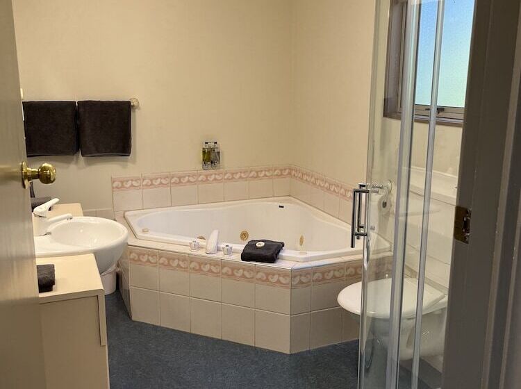 בית מלון כפרי Parklands Motor Lodge Timaru