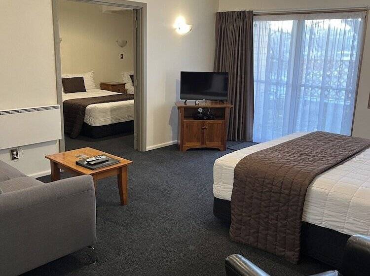 בית מלון כפרי Parklands Motor Lodge Timaru