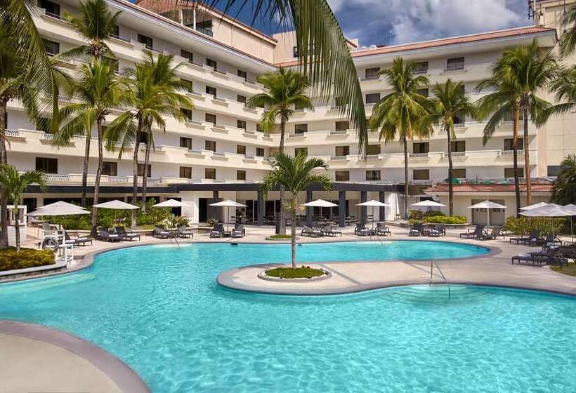 בית מלון כפרי Quest Plus Conference Center Clark