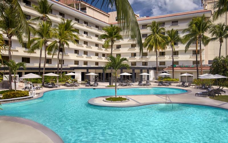 בית מלון כפרי Quest Plus Conference Center Clark