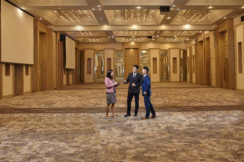 בית מלון כפרי Quest Plus Conference Center Clark