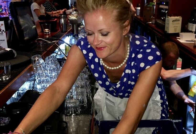 בית מלון כפרי Reenskaug