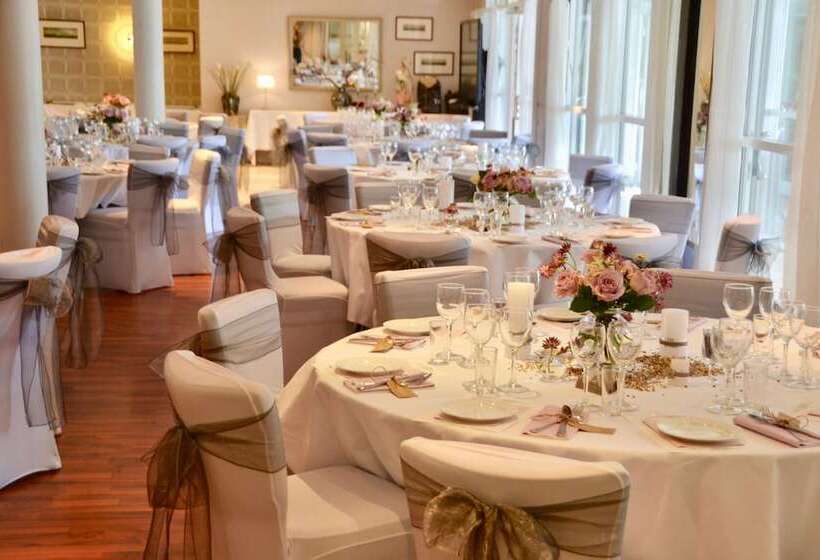 בית מלון כפרי Reenskaug