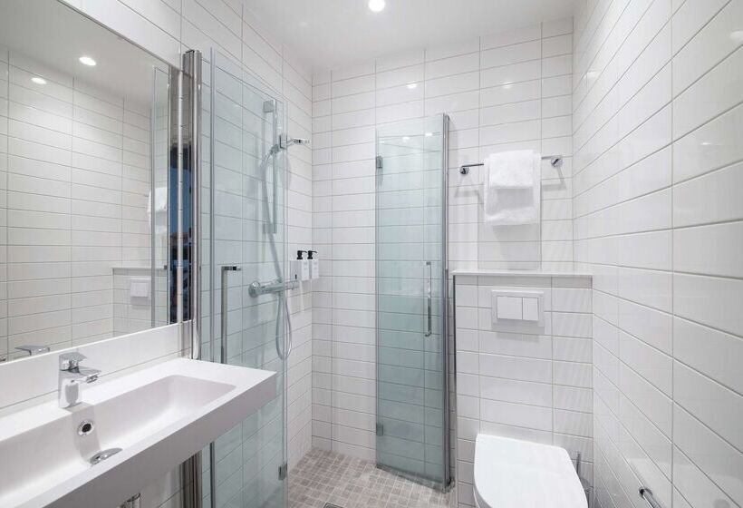 Отель Scandic Ambassadeur Drammen