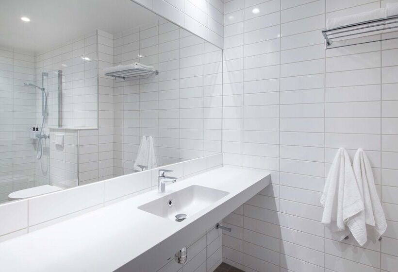 Отель Scandic Ambassadeur Drammen