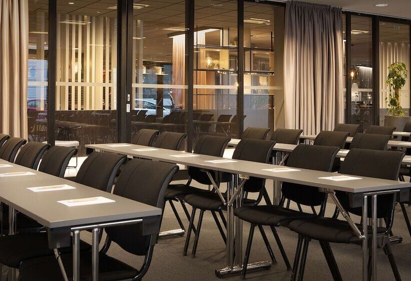 Отель Scandic Ambassadeur Drammen
