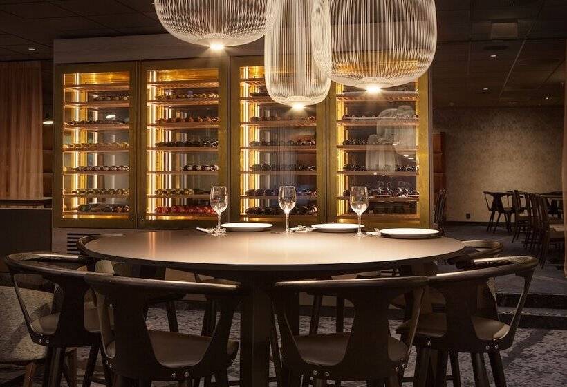 Отель Scandic Ambassadeur Drammen