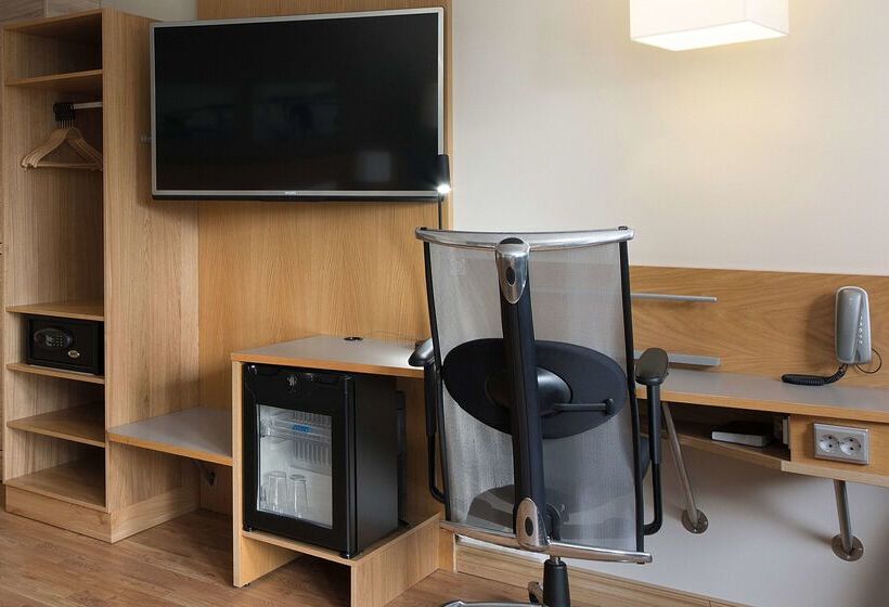 酒店 Scandic Asker