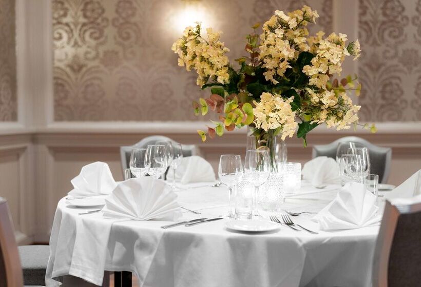 Отель Scandic City