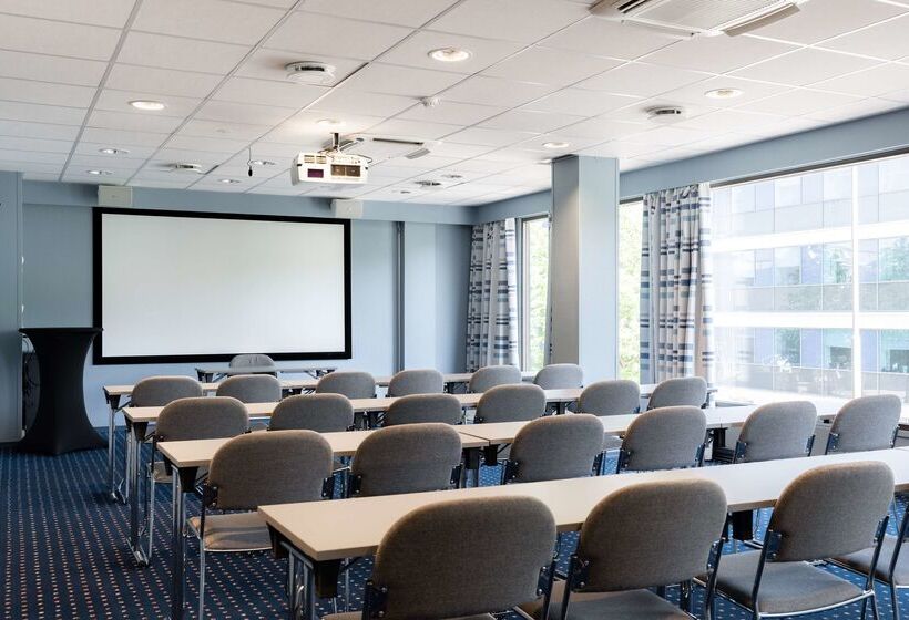 Отель Scandic City