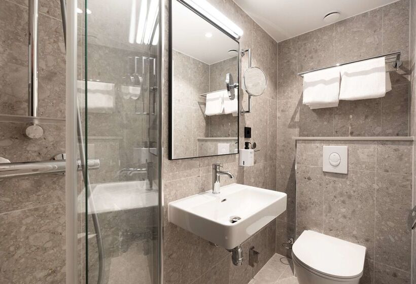 Отель Scandic City