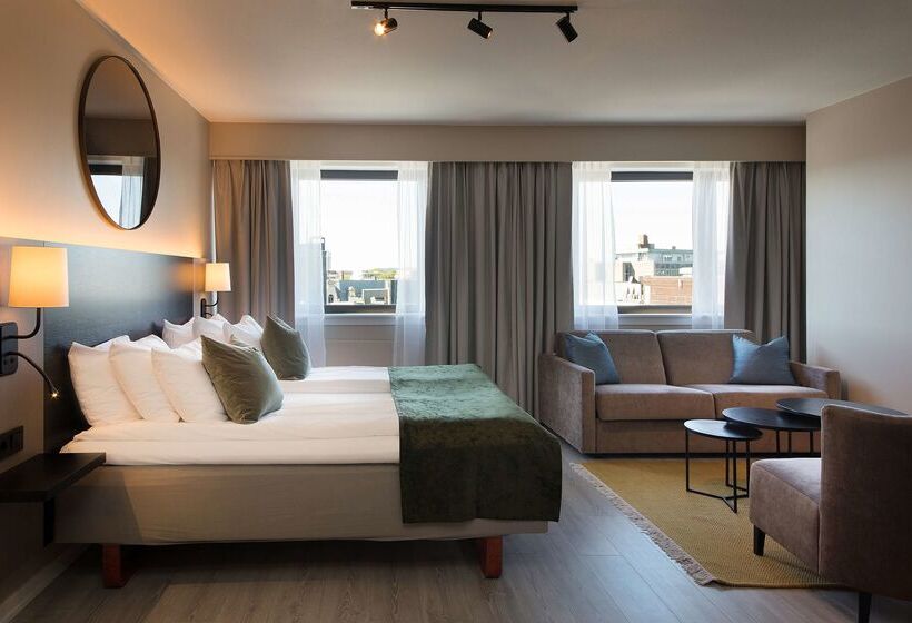 Отель Scandic City