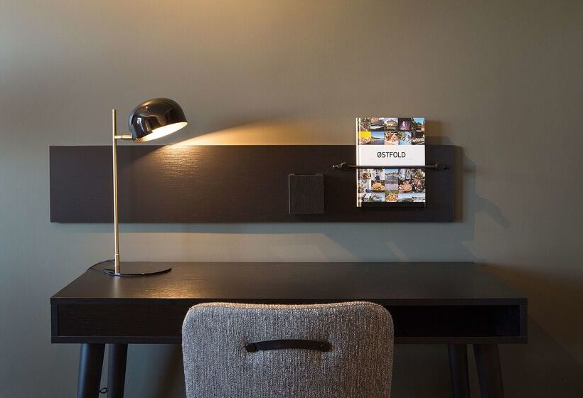 Отель Scandic City