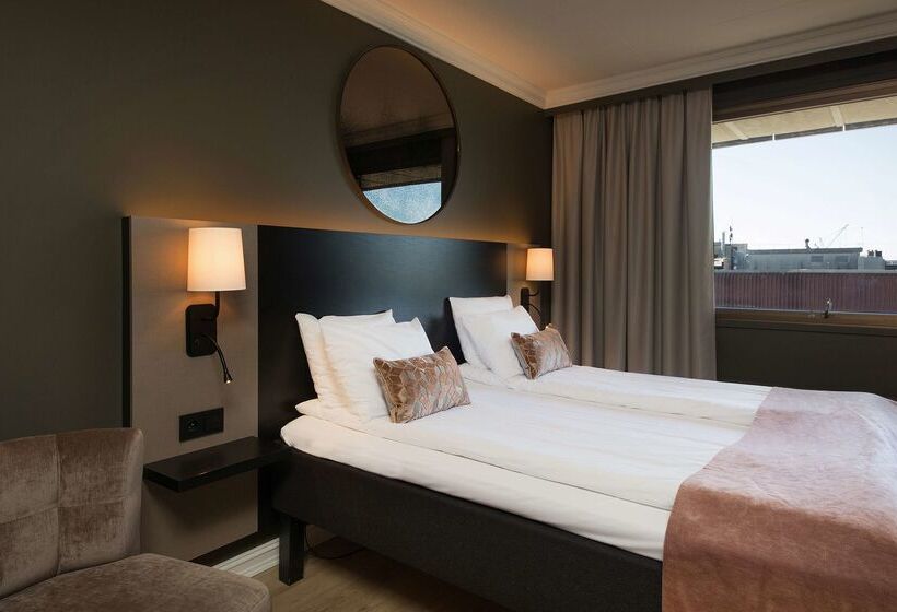 Отель Scandic City