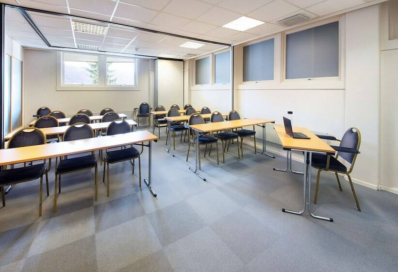 ホテル Scandic Valdres