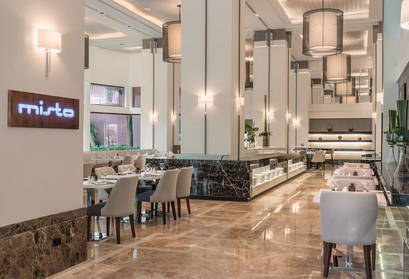 호텔 Seda Ayala Center Cebu