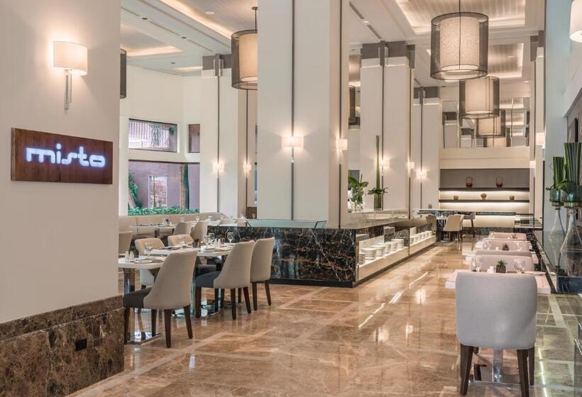 호텔 Seda Ayala Center Cebu