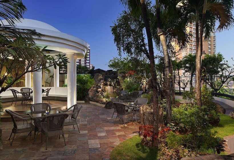 هتل Sheraton Manila Bay