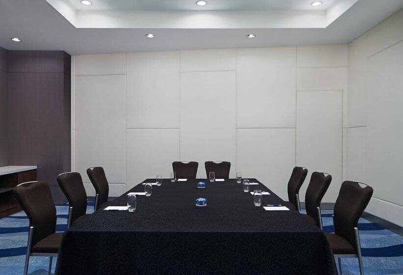 هتل Sheraton Manila Bay