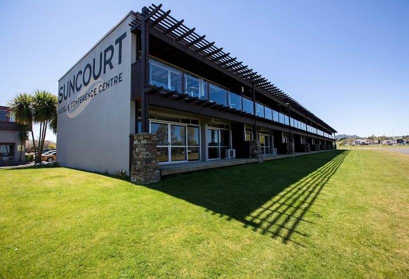 Suncourt Hotel & Conference Centre