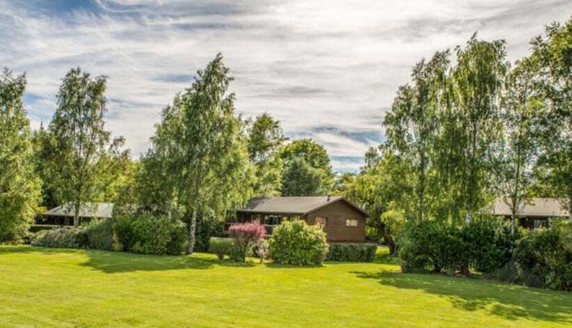 בית מלון כפרי Tongariro Lodge