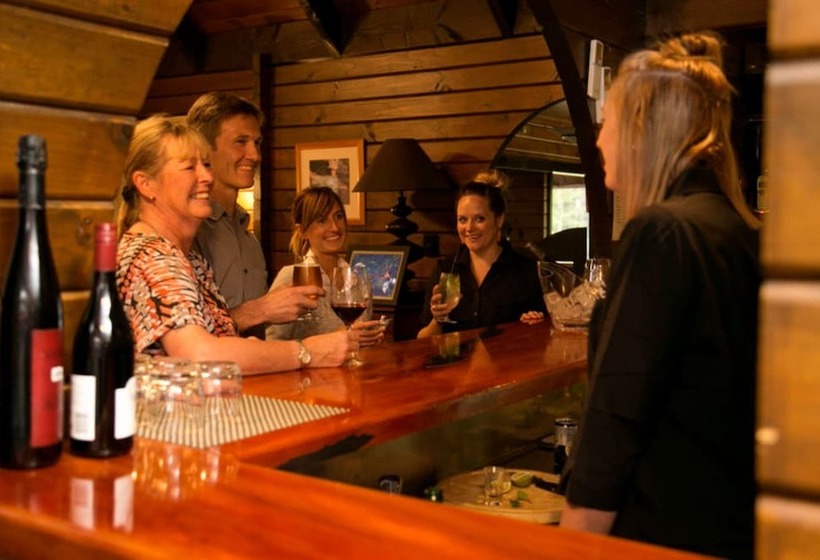 בית מלון כפרי Tongariro Lodge