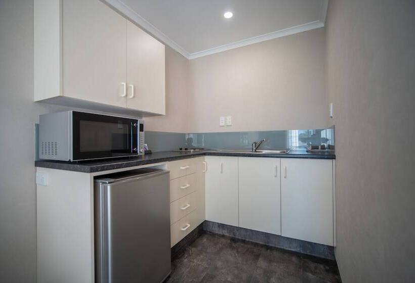 Parklands Motel & Apartments Te Anau