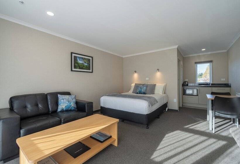Parklands Motel & Apartments Te Anau