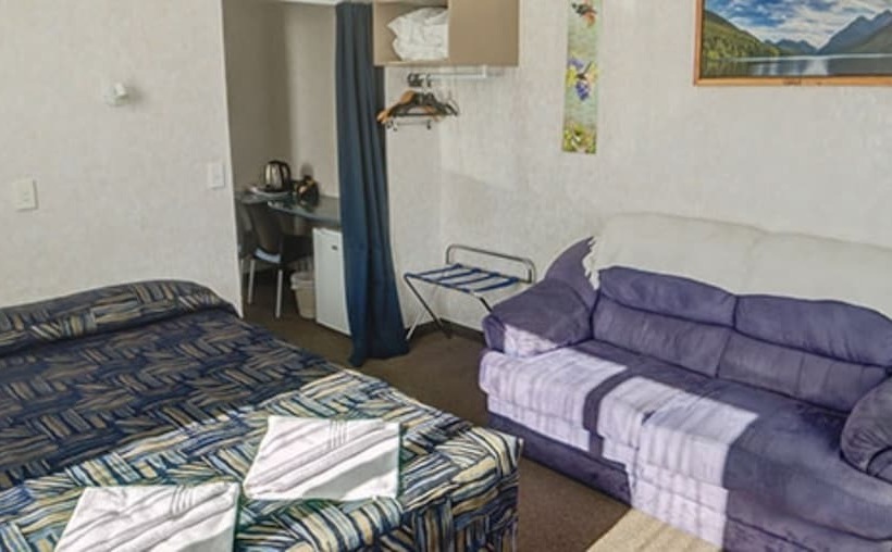 Parklands Motel & Apartments Te Anau