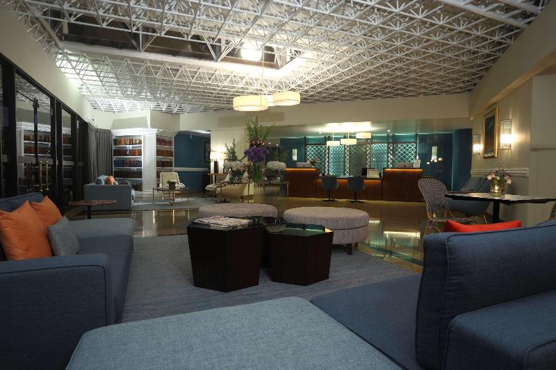 Radisson Plaza Del Bosque