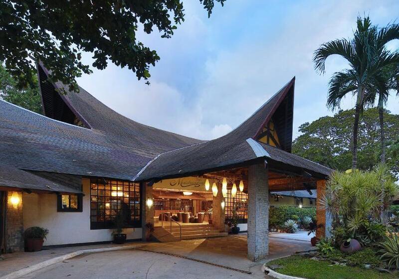 אתר נופש Matabungkay Beach