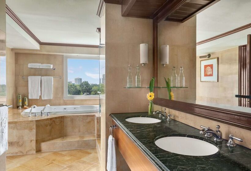 استراحتگاه Shangrila Mactan, Cebu