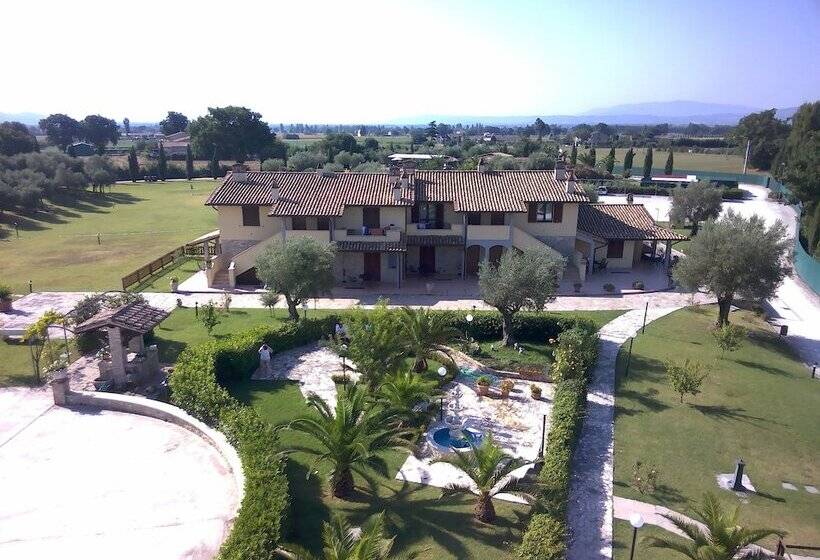 Agriturismo Il Casale Di Monica