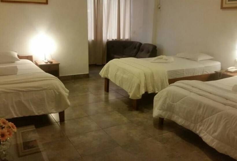 Amazon Green Hotel   Hostel