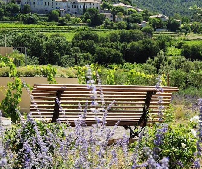 B&b Patios Des Vignes