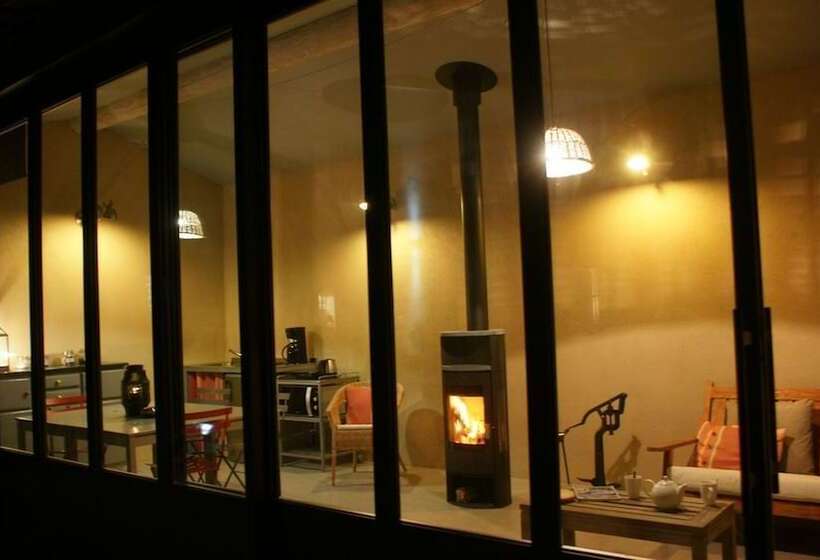 B&b Patios Des Vignes