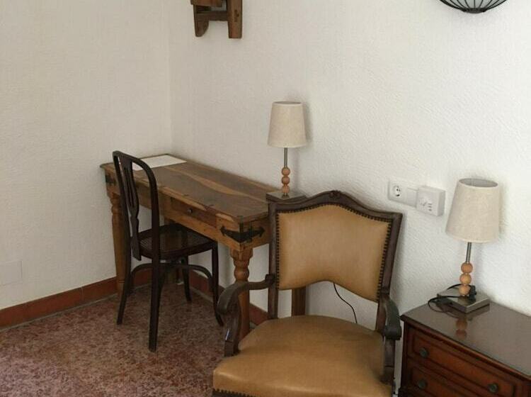 تختخواب و صبحانه Buena Idea   Adults Only