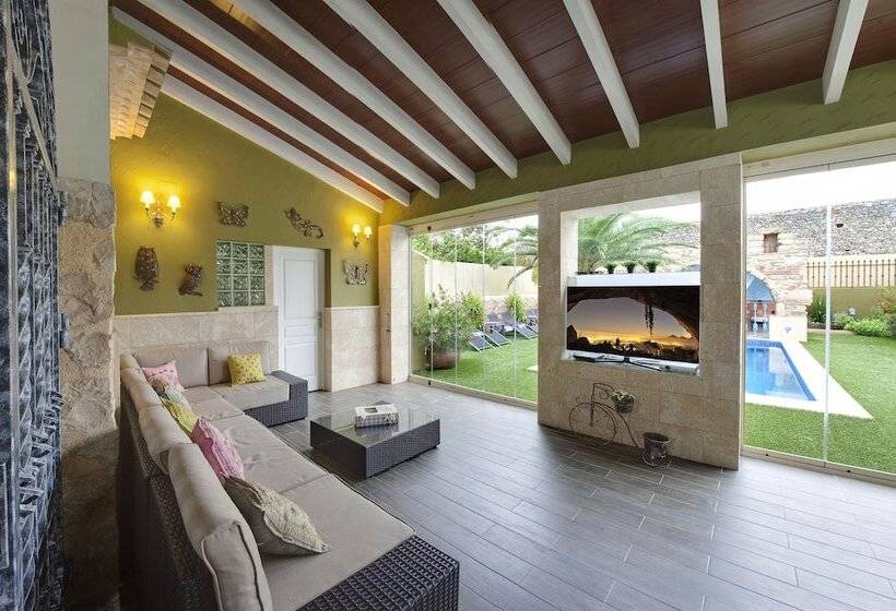 مبيت وإفطار Casa Mistela