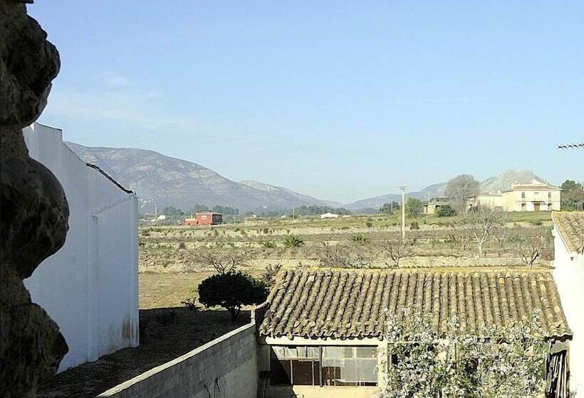 مبيت وإفطار Casa Mistela